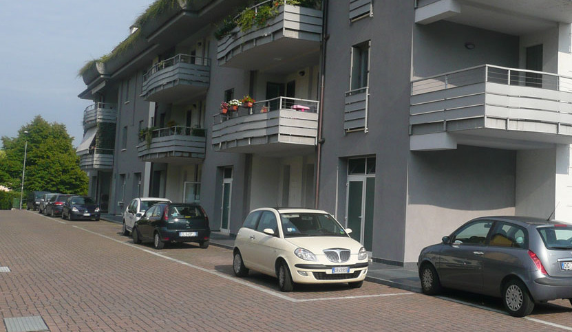 auto in condominio