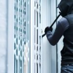 Vacanze, cresce la paura di furti e occupazioni abusive. Dieci regole per partire senza brutte sorprese